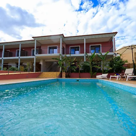 Samari Hotel *